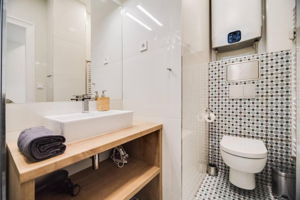 Apartment Mala Strana - Historical Center Prag